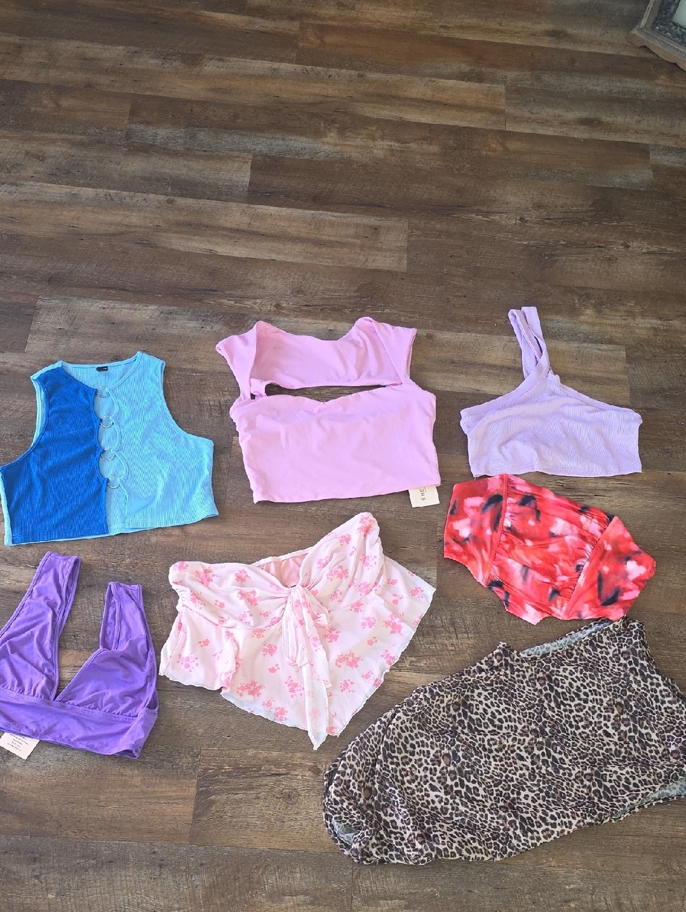 Shein Womans Size Large Lot Tanks, Crop Tops. Leopard, Purple, Pink Floral, Blue